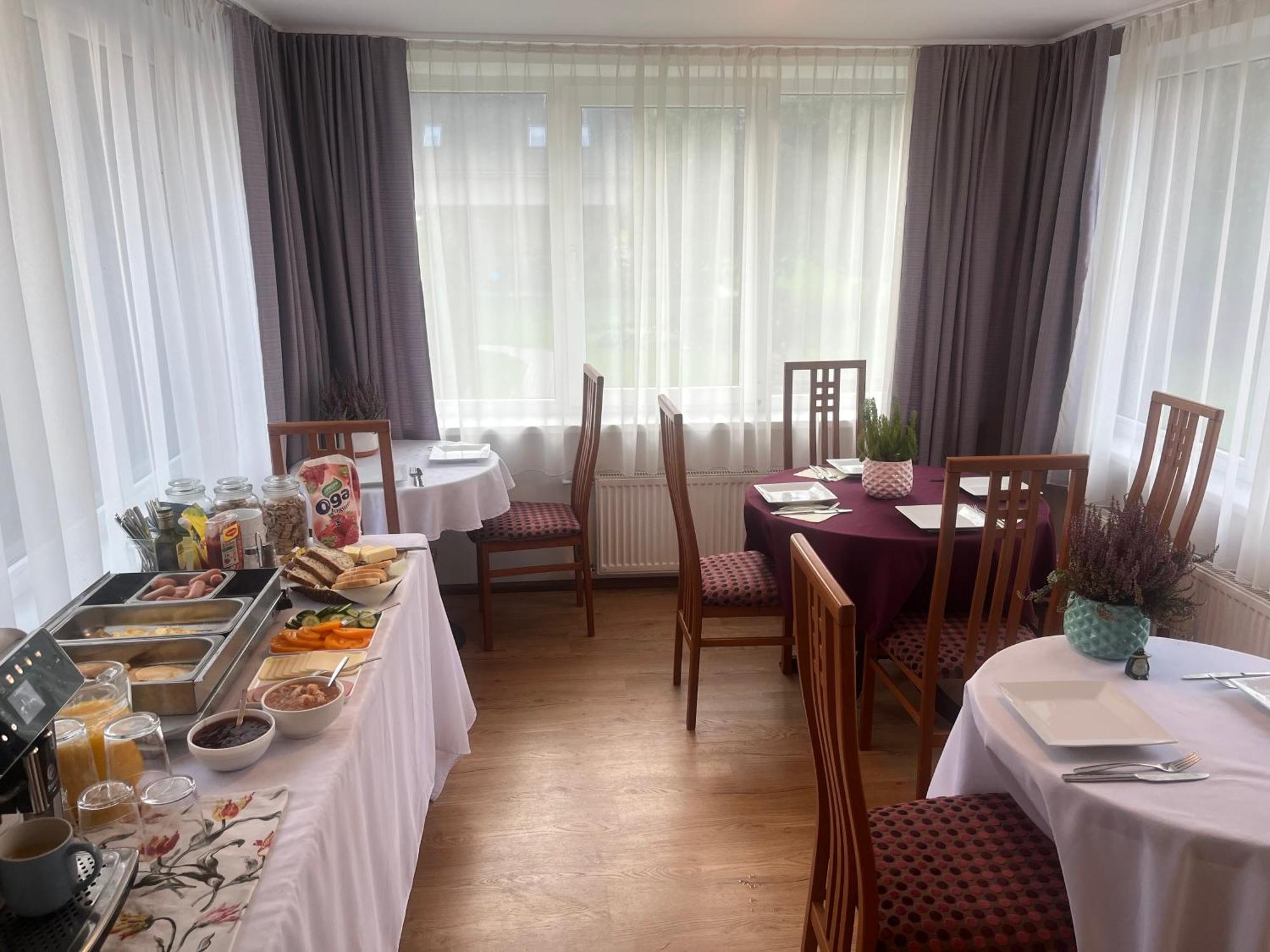 Family House Apartments Салацгрива Экстерьер фото