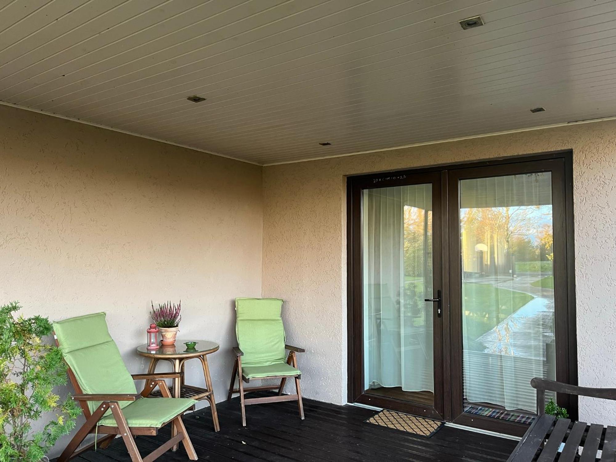 Family House Apartments Салацгрива Экстерьер фото