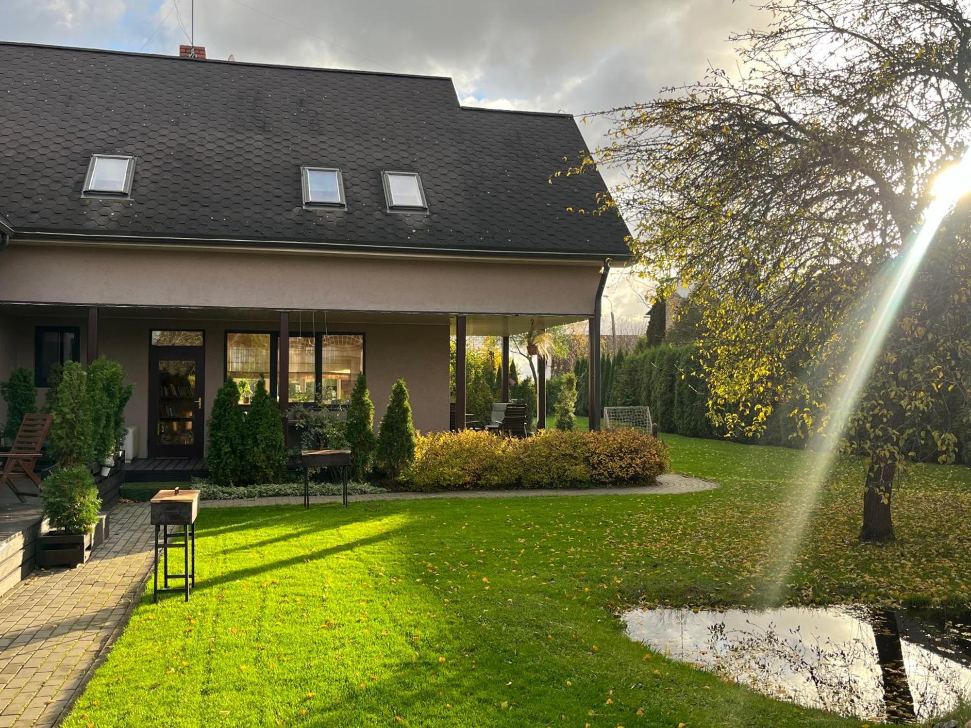 Family House Apartments Салацгрива Экстерьер фото