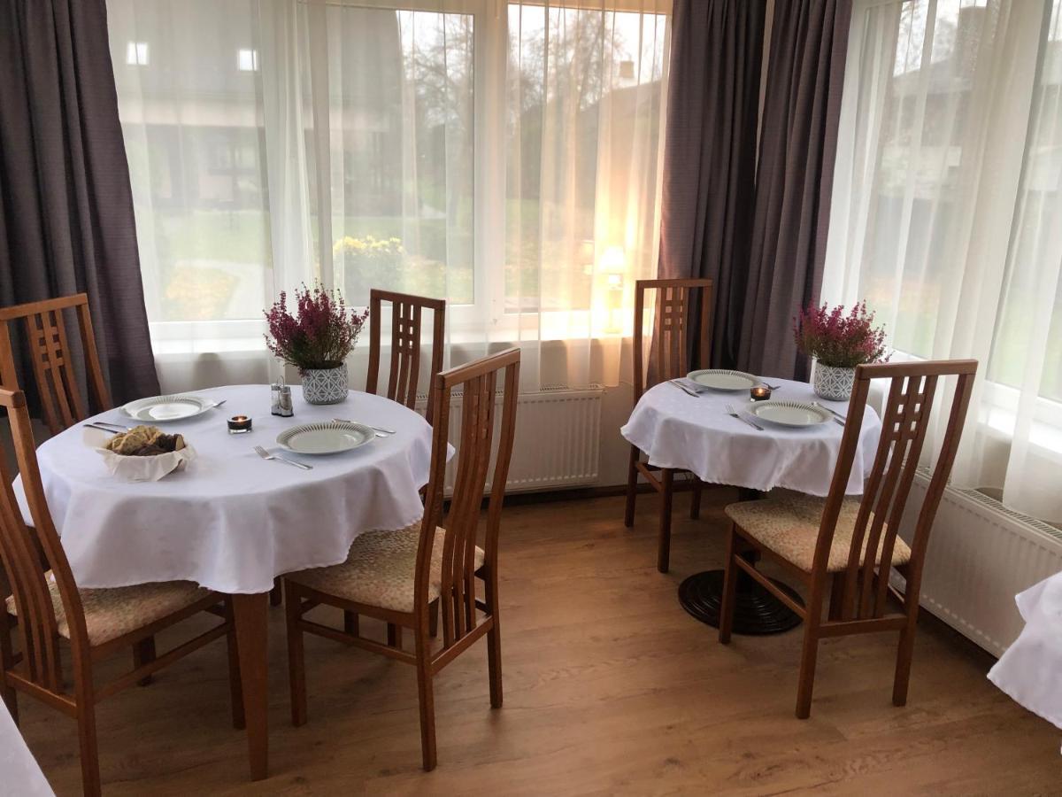 Family House Apartments Салацгрива Экстерьер фото